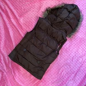 Aeropostale Puffer Vest brown and black